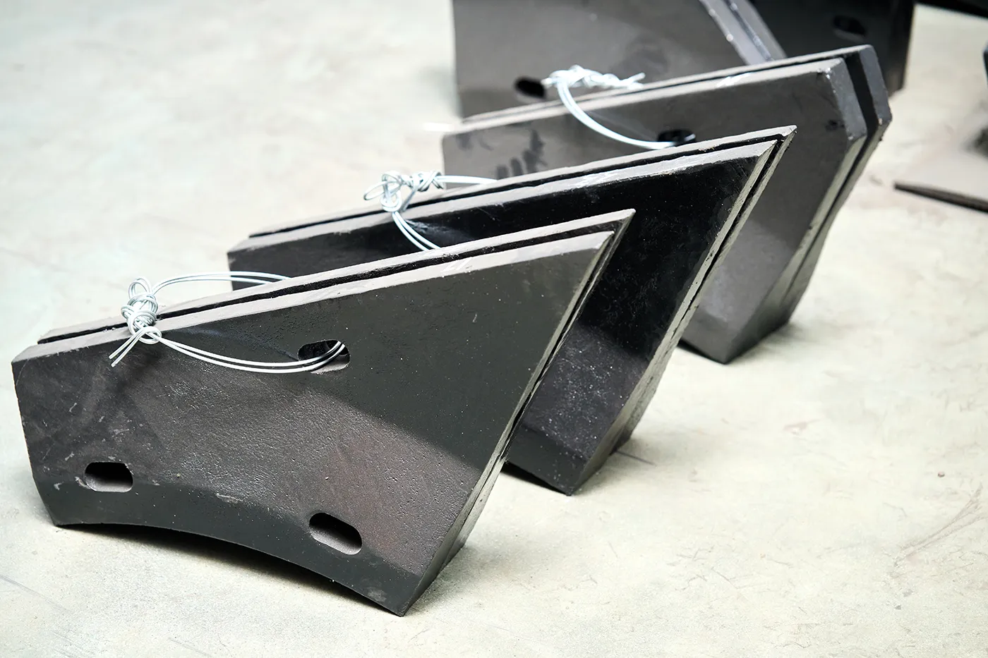 Manganese Liner Anvil